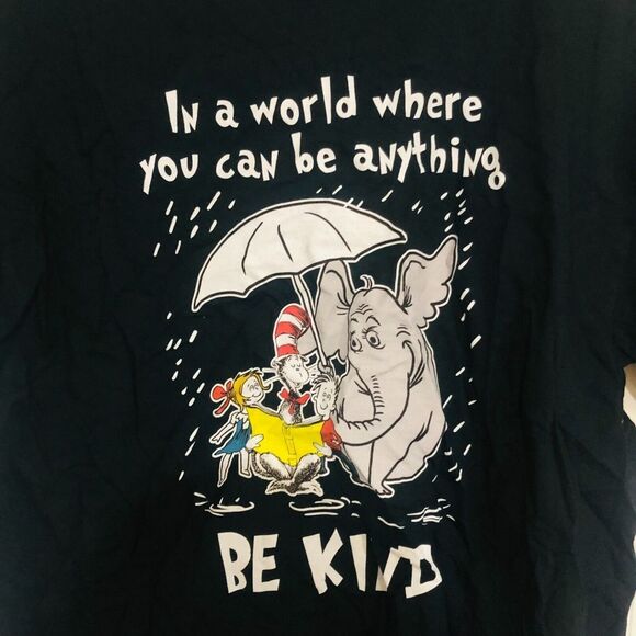 In A World Where You Can Be Anything Be Kind Men's‎ Cotton T-Shirt Black Large - Picture 3 of 5
